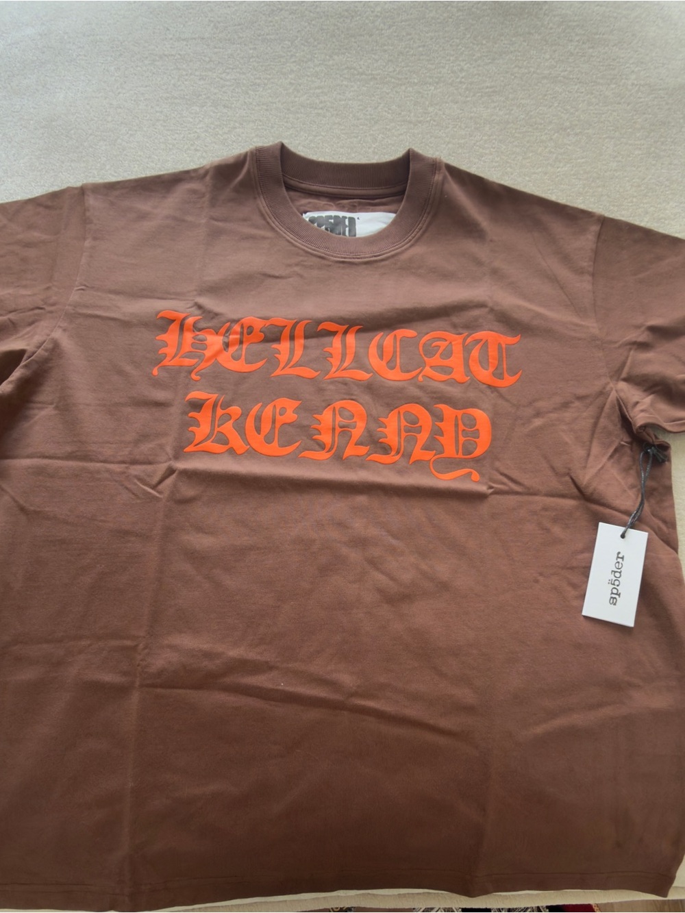 Sp5der Hellcat Kenny Brown Graphic Tee with Orange Print S
